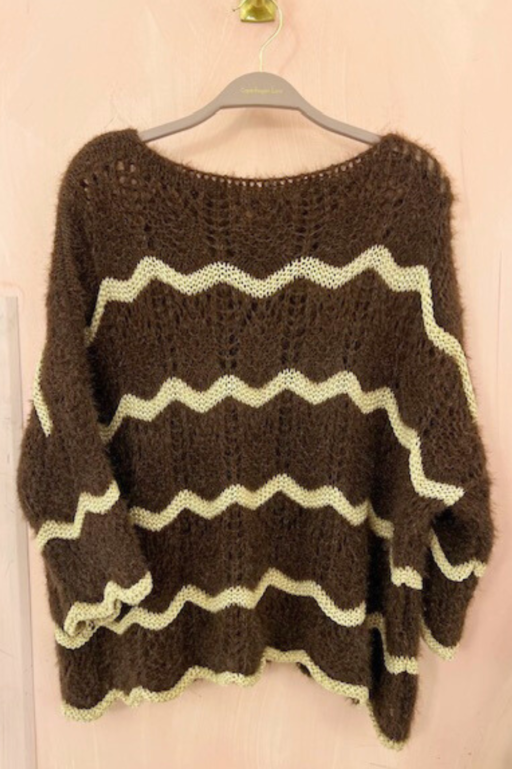 Copenhagen strik med smukke detaljer Style 23080 Brun