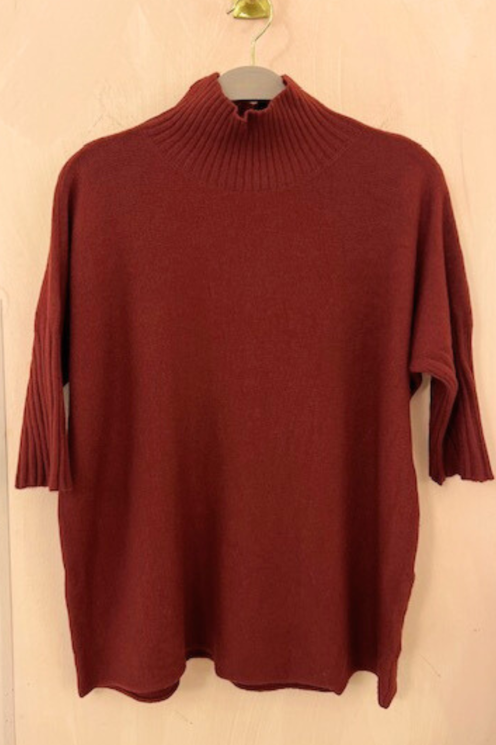 Strikket sweater med halvhøj krave – Vinrød Style 8103