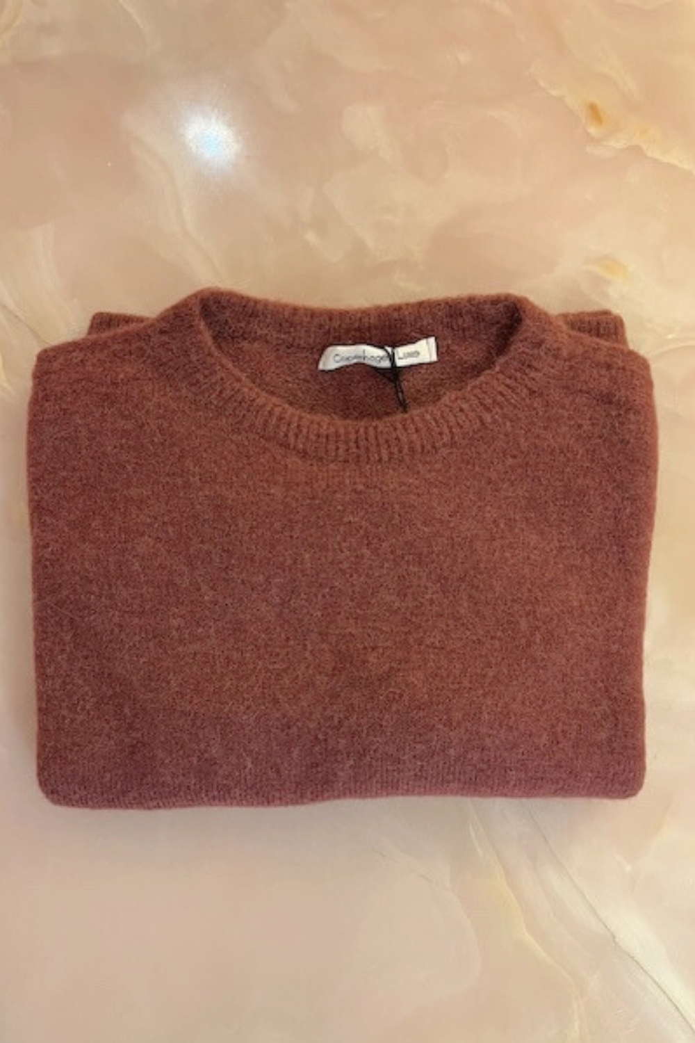 Elegant kortærmet striktrøje med Alpaca Style 8010 Very dark rose